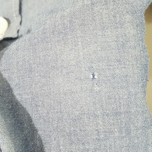 J Crew - Chambray Light Weight Button Down - Picture 7 of 8